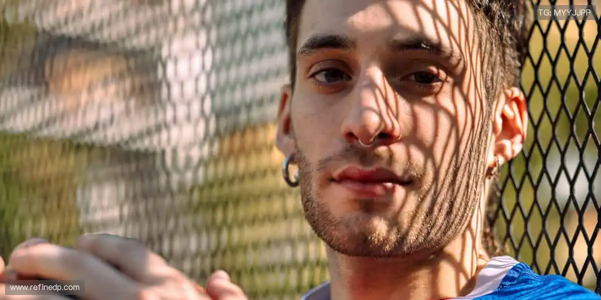 📱弹幕狂欢，实时互动！⚡️